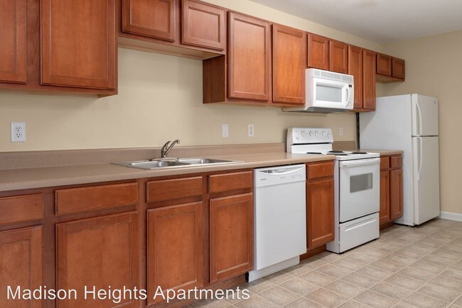Foto del edificio - 3 br, 2 bath House - 2273 N. Fayetteville St.