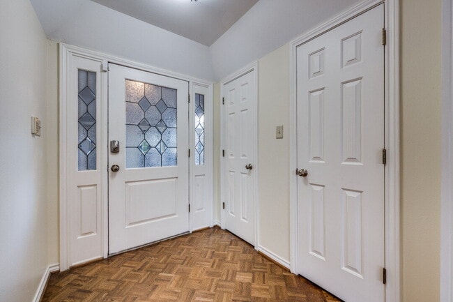 Photo - Nicely updated Property, next to SMU Apartment