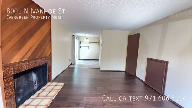 Foto del edificio - 8001 N Ivanhoe St