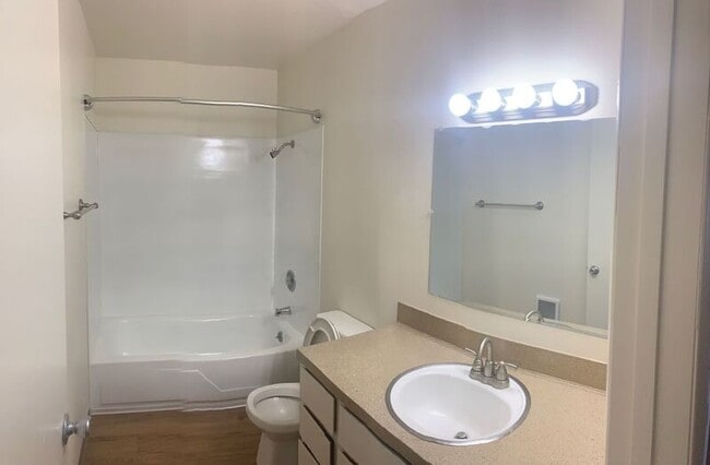 Foto del edificio - 2631 SE 145th Ave