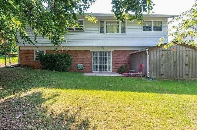 Foto del edificio - 7608 Marietta Ln