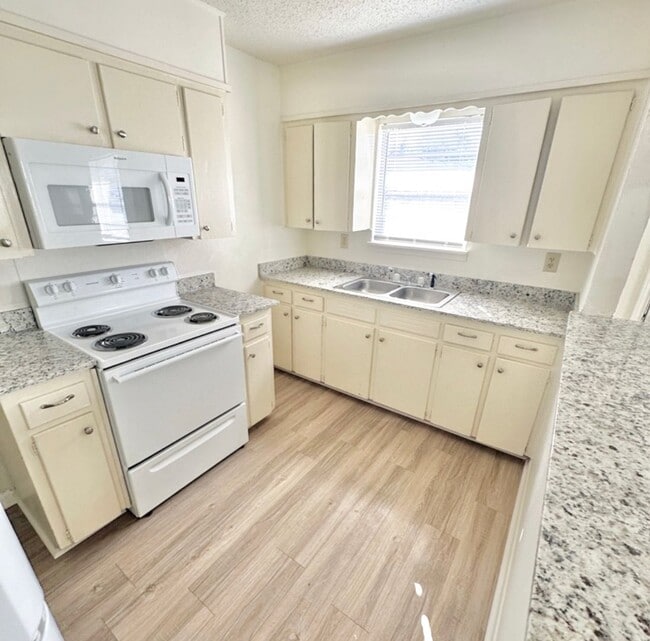 Foto del edificio - COMING SOON !