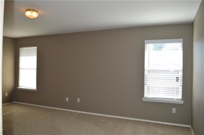 Building Photo - 7737 Highpoint Ridge