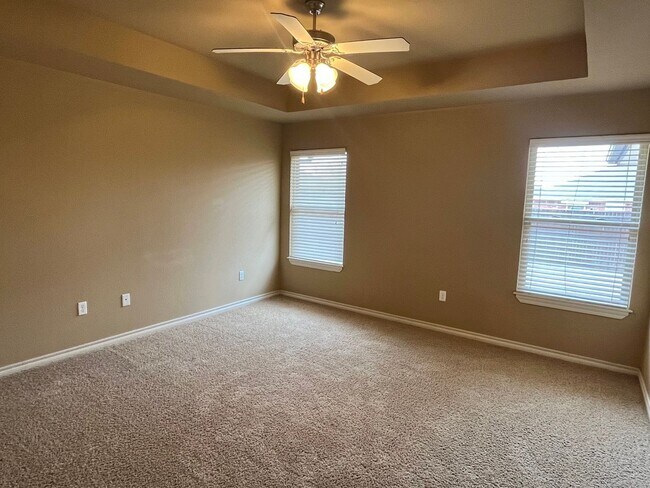 Foto del edificio - 2425 NW 194th Terrace