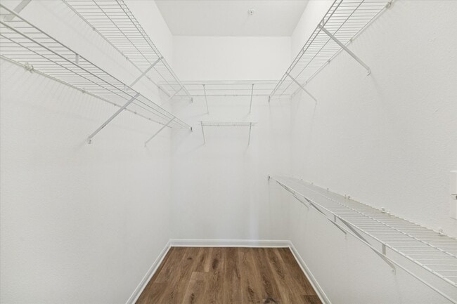 Foto del edificio - 5353 Memorial Dr