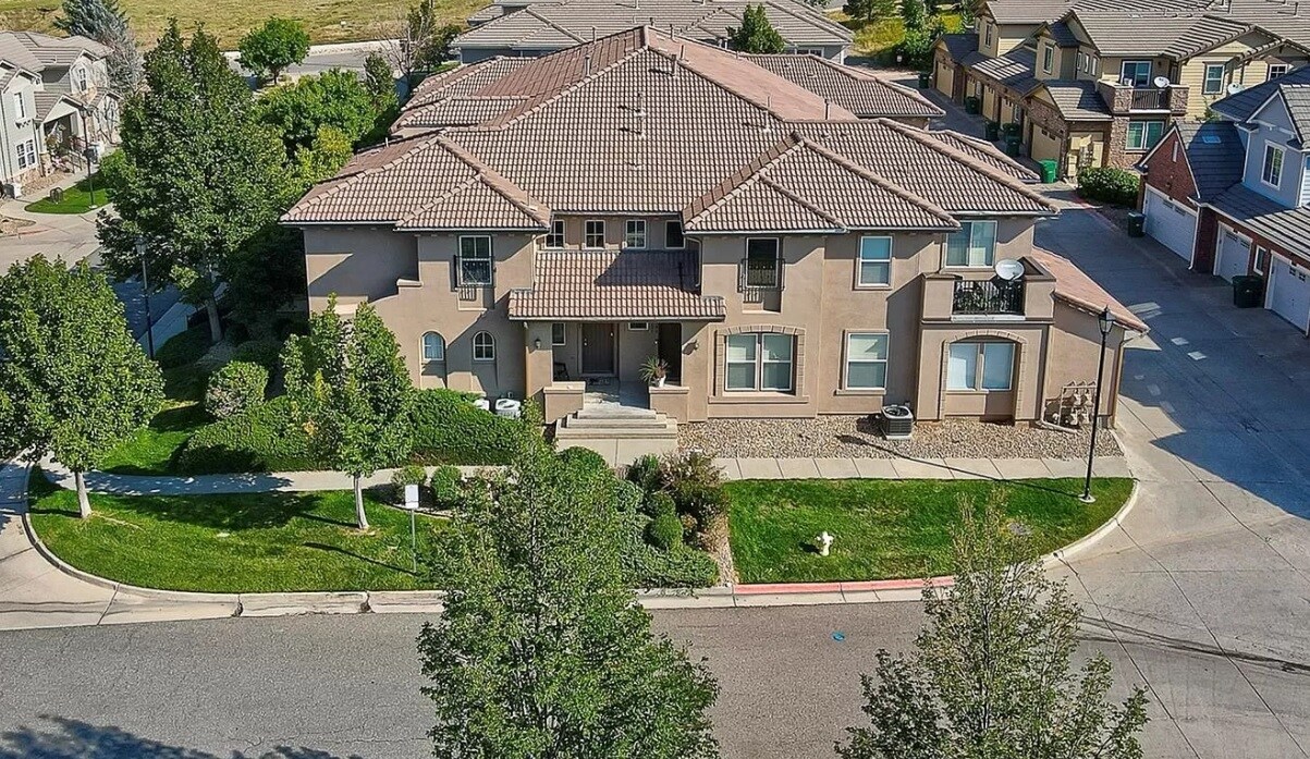 Primary Photo - 6715 S Winnipeg Cir
