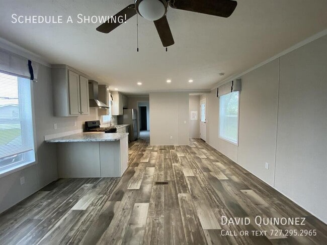 Building Photo - 209 Monterey Dr