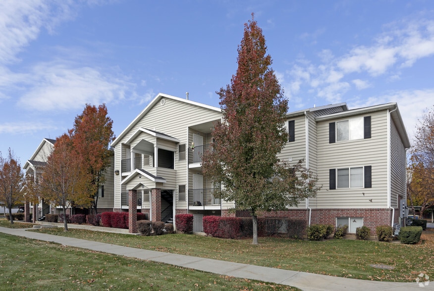 Pinebrook Apartments Rentals Ogden, UT