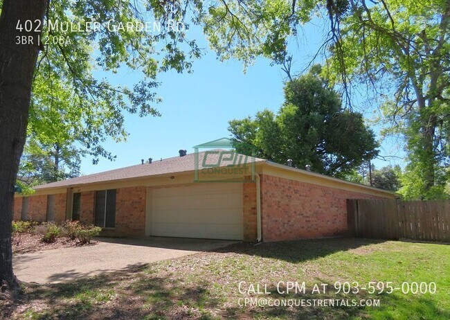 Building Photo - 402 Muller Garden Rd