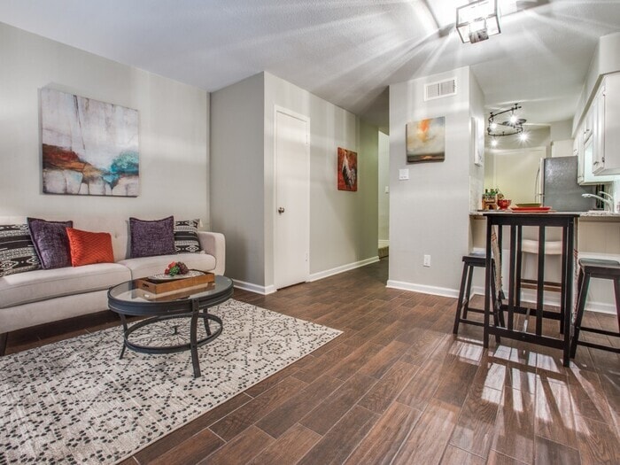 Primary Photo - 2 bedroom 1 bath in Gated Complex