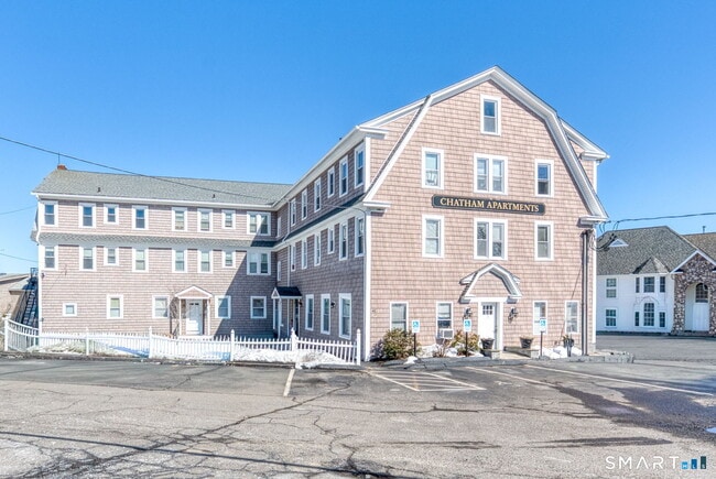 Building Photo - 41 E High St