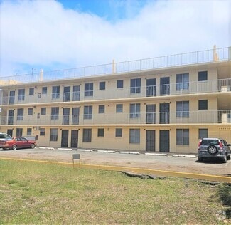 Building Photo - 94-961-961 Kahuamoku Pl