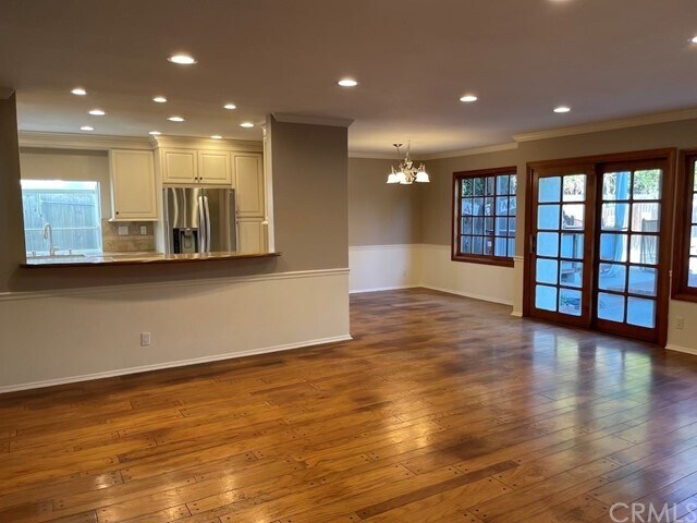 Foto del edificio - 24806 Weyburn Dr