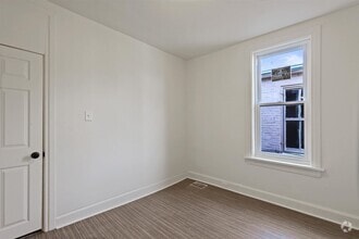 Building Photo - 512 Curtin St