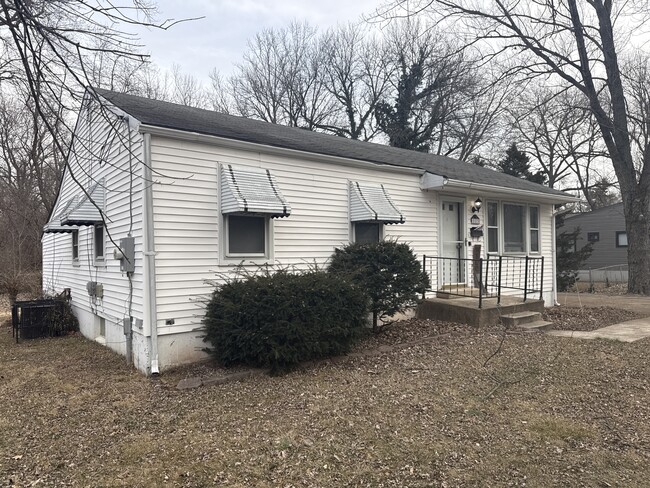 Foto del edificio - 223 Wiegel Dr