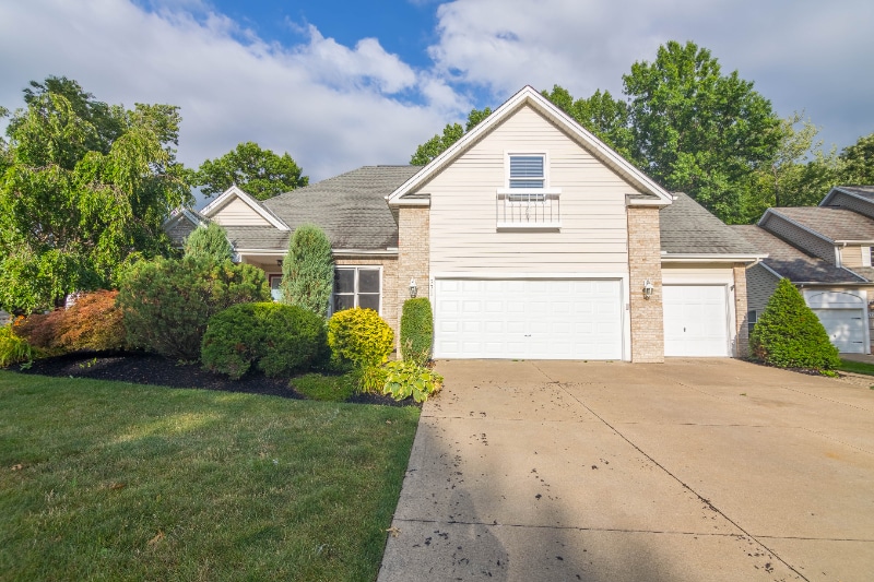 730 Retford Pkwy, Painesville, OH 44077 House Rental in Painesville