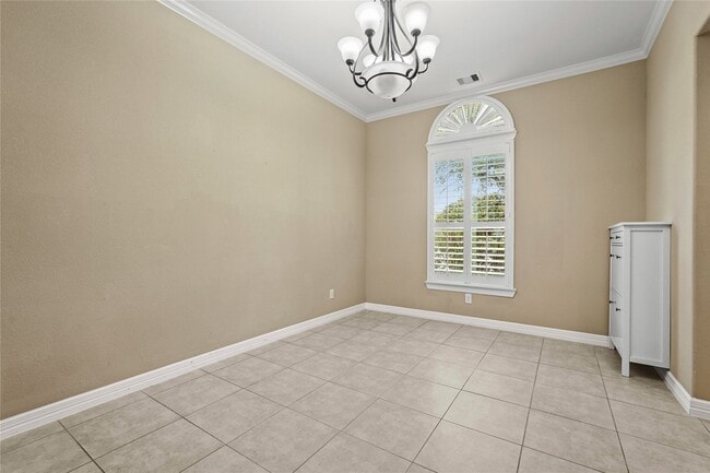 Building Photo - 2515 Sentry Oak Way