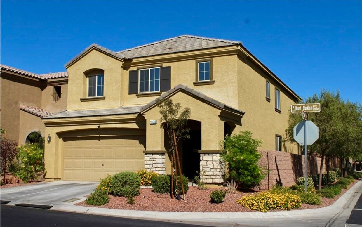 10610 Mt Blackburn Ave, Las Vegas, NV 89166 House Rental in Las Vegas