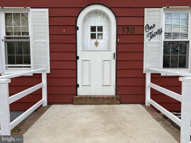 Building Photo - 130 Shreve Ave