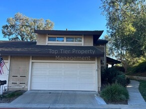 Building Photo - 4730 Birchwood Cir