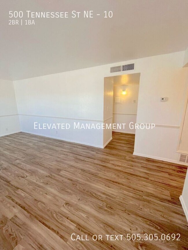 Building Photo - Beautiful Upgraded 2 Bedroom Unit Ready fo...