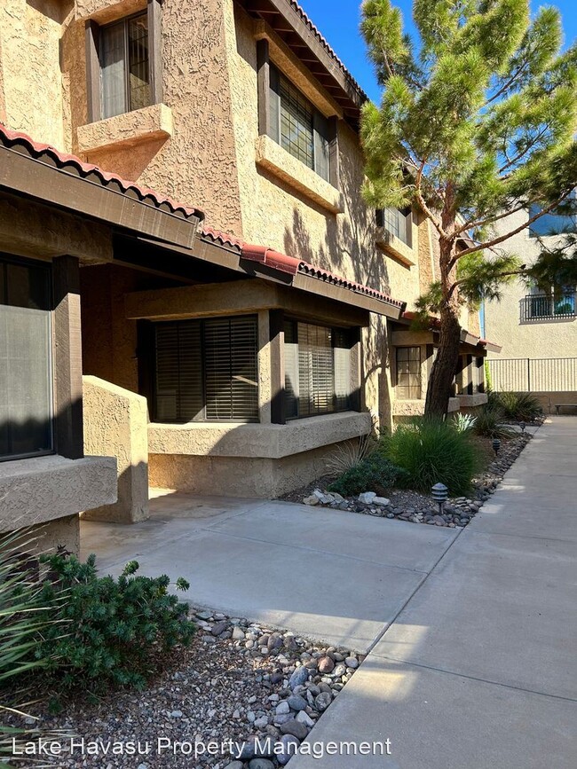 Building Photo - 2 br, 2 bath House - 72 B Mariposa Dr.