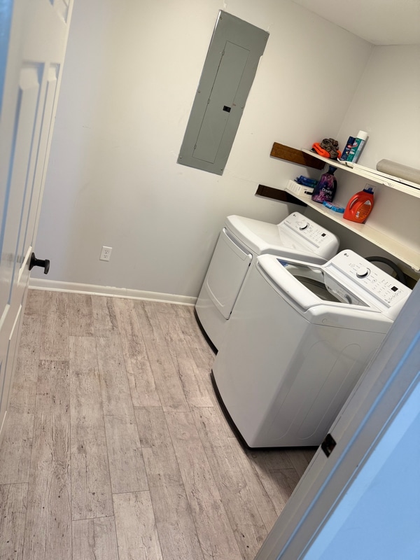 Building Photo - 9638 Lizelia Rd