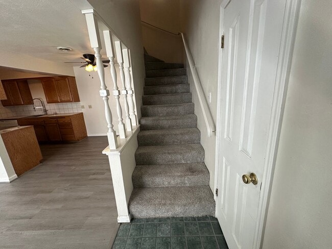 Building Photo - Water, Sewer, Garbage paid