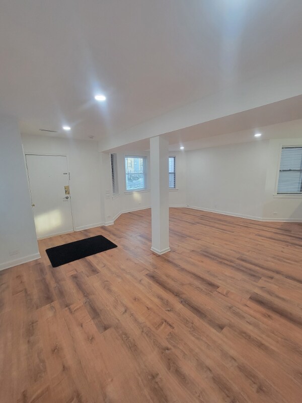 Foto del edificio - 3022 N Christiana Ave