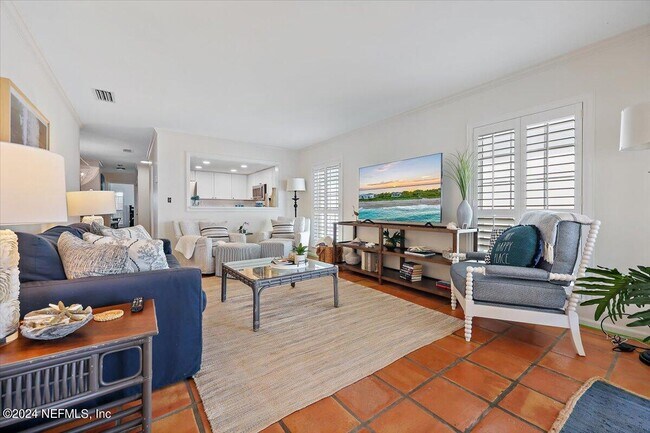 Building Photo - 683 Ponte Vedra Blvd