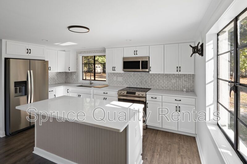 Primary Photo - 7700 Humie Olive Rd