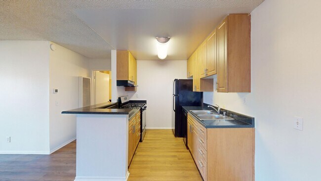Interior Photo - Huntington Vista