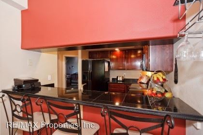Building Photo - 3 br, 2.5 bath House - 431 Bond Street