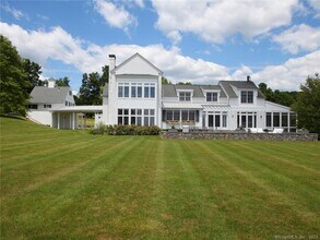 Building Photo - 141 Geer Mountain Rd