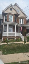 Building Photo - 272 Market St