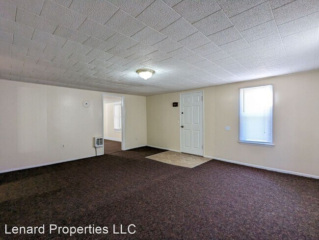 Building Photo - 2 br, 1 bath House - 446 North Claud