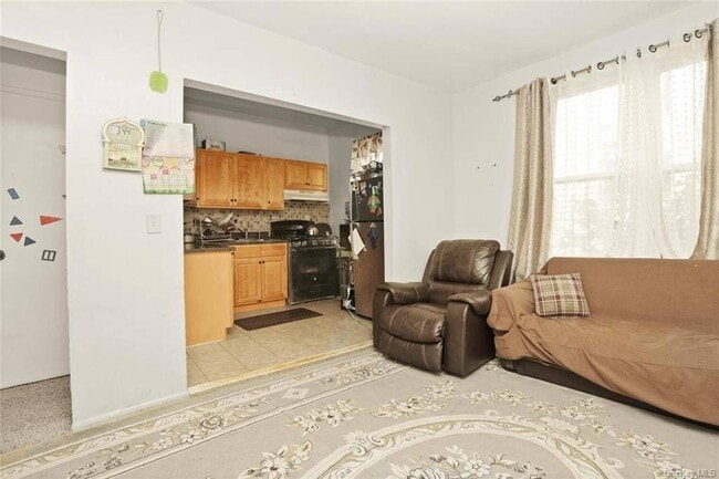 Foto del edificio - 80 Elliott Ave