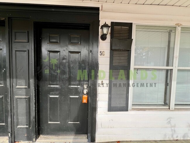 Building Photo - 1307 Cactus Ave