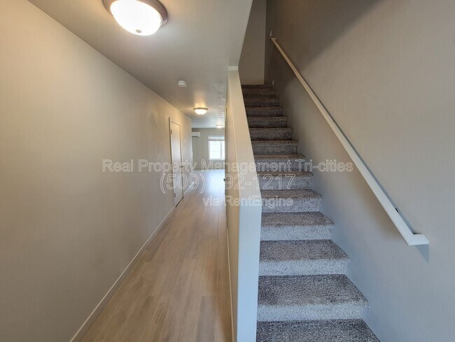 Foto del edificio - 413 Whitefish Ln