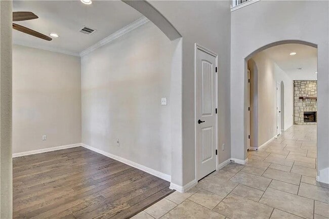 Building Photo - 4112 Remington Rd