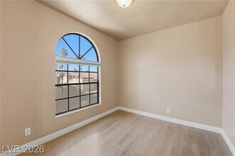Building Photo - 2982 Juniper Hills Blvd