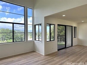Building Photo - 1205 Kupau St
