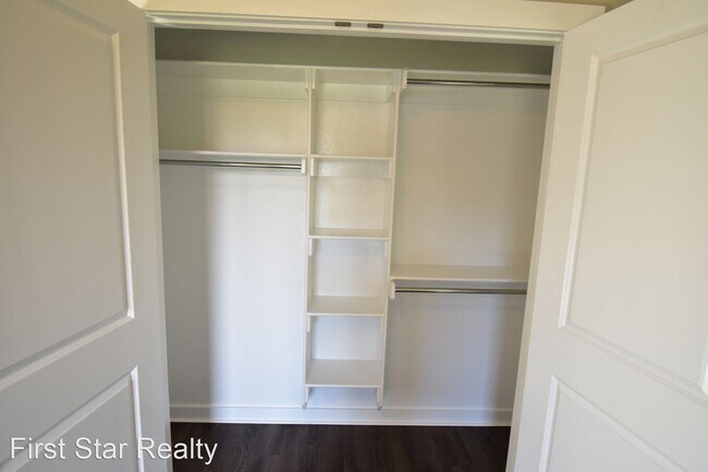 Foto del edificio - 3 br, 2 bath House - 436 N Tacoma Street