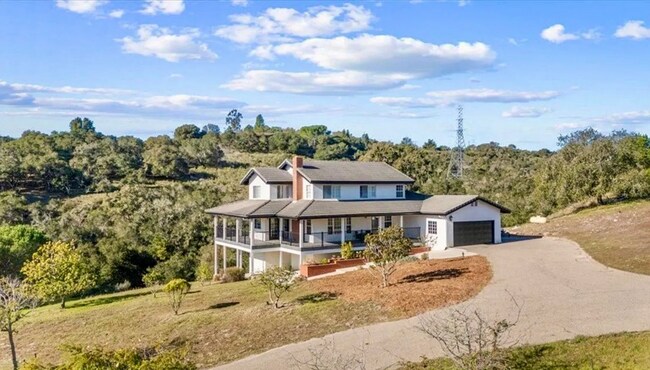 Large driveway and plenty of room to explore! - 221 Appy Way