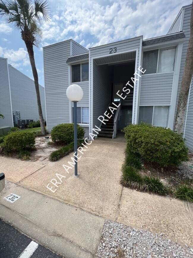 Foto del edificio - 101 Old Ferry Rd