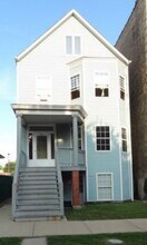 Building Photo - 4207 N Sawyer Ave