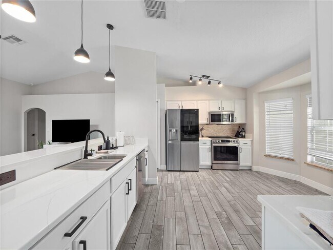 Building Photo - 117 Rachel Lin Ln