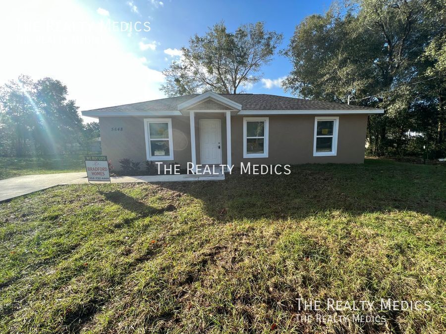 Primary Photo - Lovely 3 Bedroom, 2 Bathroom Home in Ocala!!!