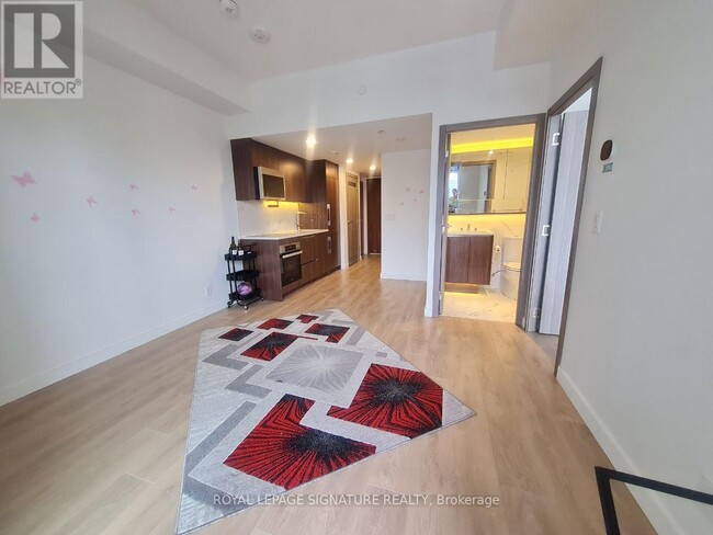 Photo du bâtiment - 38 Widmer St