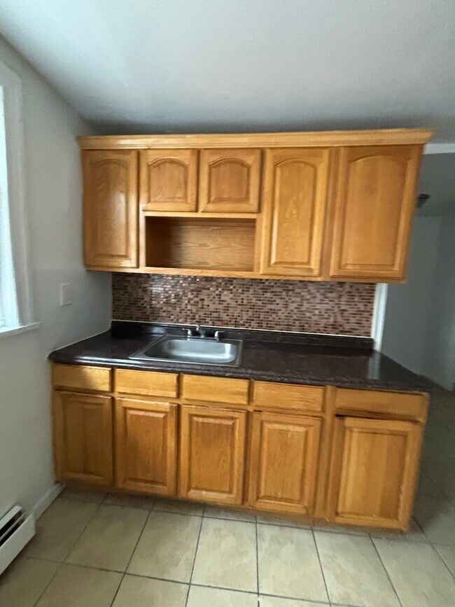 Foto del edificio - 228 1st St